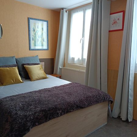 Chambre Dans Le Centre Historique Pont-Audemer Buitenkant foto